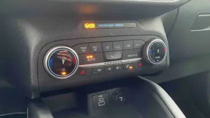 Photo 20 Ford Kuga  2.5 Duratec 225 ch PHEV Powershift