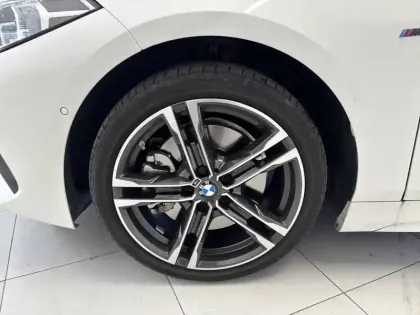 Photo 9 BMW Serie 1 120i 178 ch DKG7