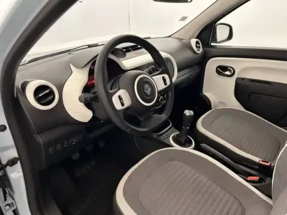 Photo 9 Renault Twingo  III TCe 95