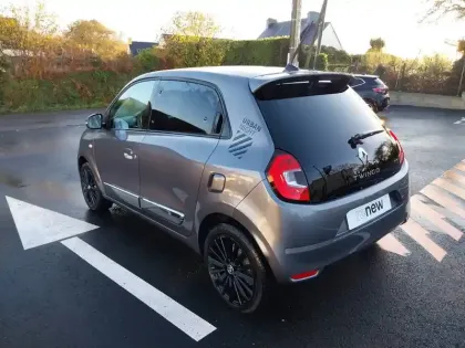 Photo 2 Renault Twingo  III E-Tech