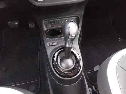 Photo 12 Renault Twingo  III E-Tech