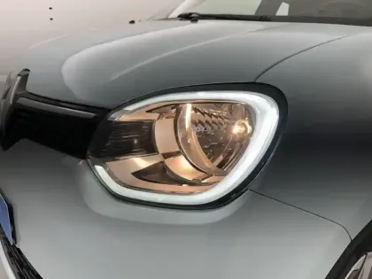 Photo 28 Renault Twingo  III SCe 65