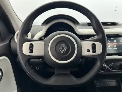 Photo 44 Renault Twingo  III SCe 65