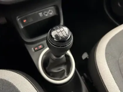 Photo 42 Renault Twingo  III SCe 65