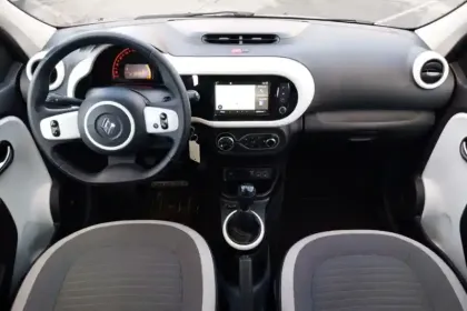 Photo 29 Renault Twingo  III SCe 65