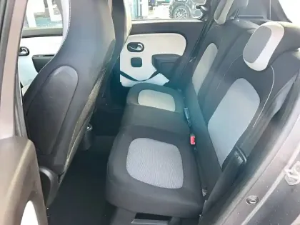 Photo 20 Renault Twingo  III SCe 65