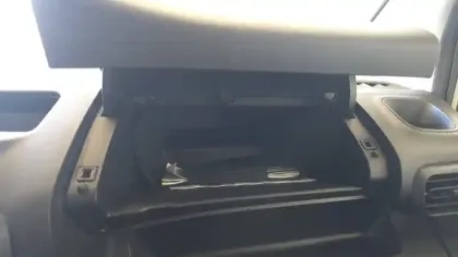 Photo 34 Peugeot Partner  FOURGON M 650 KG BLUEHDI 100 S&S BVM6