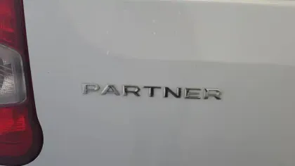 Photo 13 Peugeot Partner  FOURGON M 650 KG BLUEHDI 100 S&S BVM6