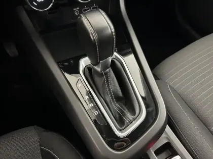 Photo 21 Renault Arkana  mild hybrid 140 EDC FAP - 22