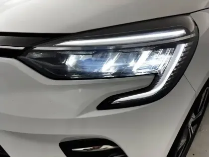 Photo 20 Renault Clio  Blue dCi 100