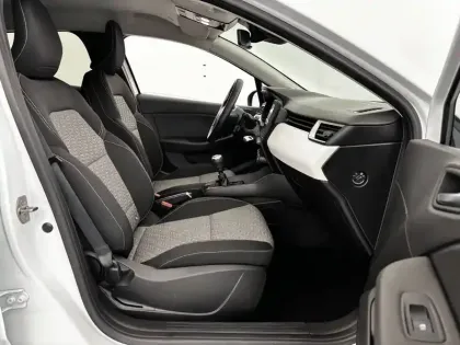 Photo 13 Renault Clio  Blue dCi 100