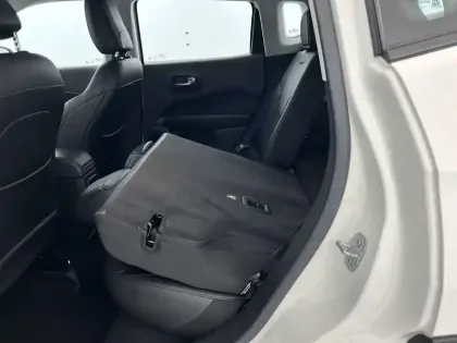 Photo 35 Jeep Compass  1.3 GSE T4 150 ch BVR6