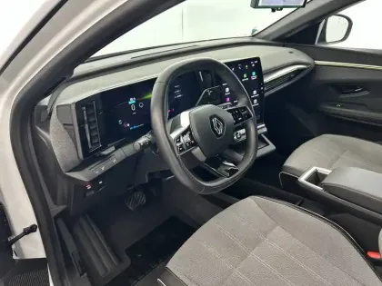 Photo 18 Renault Megane  E-Tech EV60 220 ch optimum charge