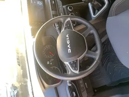 Photo 23 Dacia Sandero  ECO-G 100 GSR2