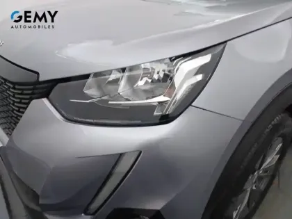 Photo 15 Peugeot 2008  PureTech 130 S&S BVM6