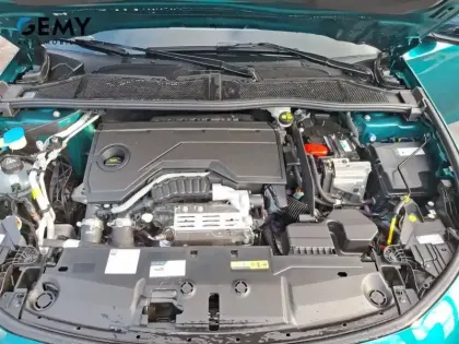 Photo 11 Peugeot 308  Hybrid 145 e-DCS6