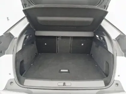 Photo 5 Peugeot 3008  Hybrid 136 e-DCS6