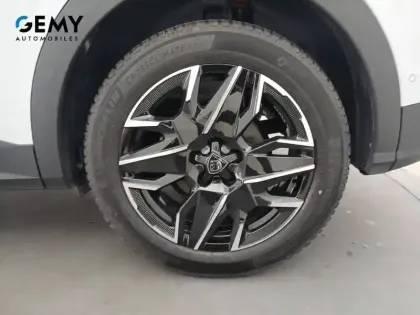 Photo 79 Peugeot 3008  Hybrid 136 e-DCS6