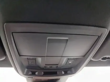 Photo 16 Peugeot 3008  Hybrid 136 e-DCS6