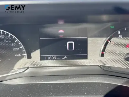 Photo 22 Peugeot 208  PureTech 75 S&S BVM5