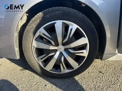 Photo 11 Peugeot 208  PureTech 75 S&S BVM5