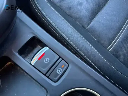 Photo 29 Renault Arkana  E-Tech hybride 145 - 22