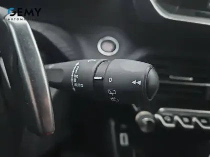 Photo 23 Peugeot 2008  BlueHDi 130 S&S EAT8