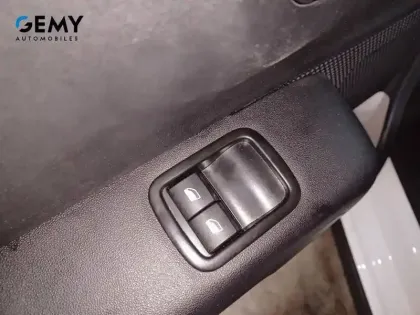 Photo 11 Citroën C3  PureTech 83 ch BVM5