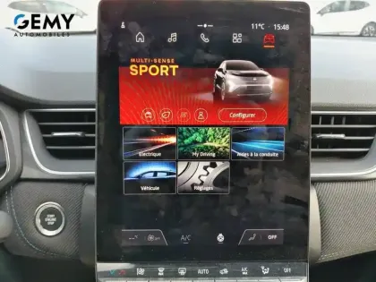 Photo 22 Renault Captur  E-Tech full hybrid 145 ch