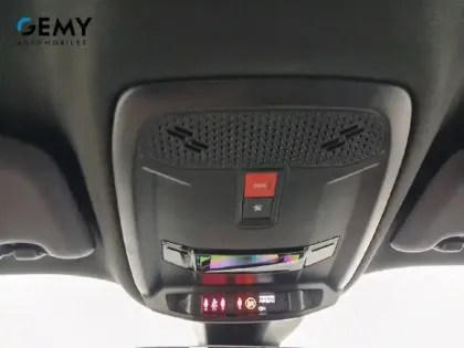 Photo 44 Peugeot 2008  BlueHDi 110 S&S BVM6