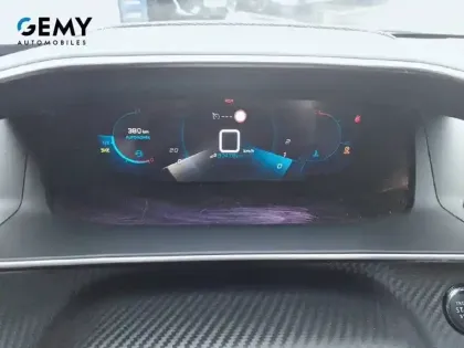 Photo 12 Peugeot 2008  BlueHDi 110 S&S BVM6