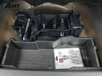 Photo 48 Peugeot 2008  BlueHDi 110 S&S BVM6