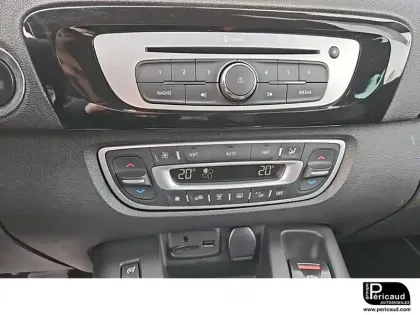 Photo 12 Renault Scenic  Xmod dCi 130 Energy eco2