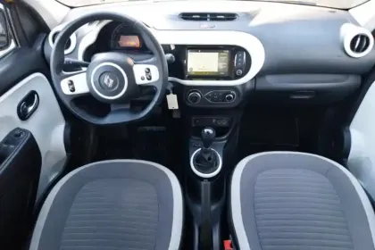 Photo 29 Renault Twingo  III SCe 65