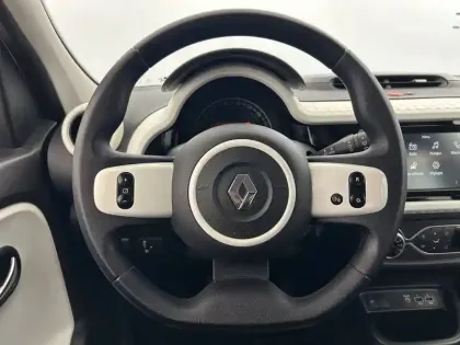 Photo 44 Renault Twingo  III SCe 65