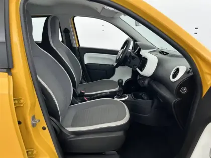 Photo 43 Renault Twingo  III SCe 65