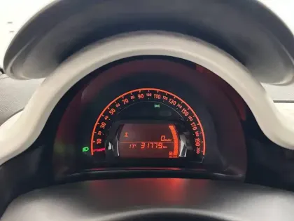 Photo 46 Renault Twingo  III SCe 65