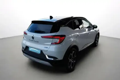Photo 11 Renault Captur  E-Tech 145 - 21