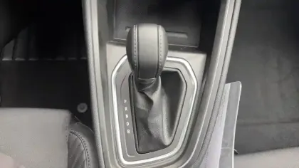 Photo 11 Renault Clio  E-Tech full hybrid 145 ch GSR2