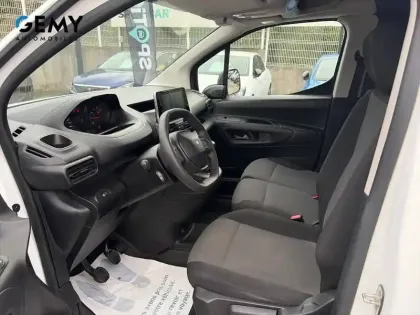 Photo 7 Peugeot Partner  FOURGON STANDARD 650 KG BLUEHDI 100 S&S BVM6