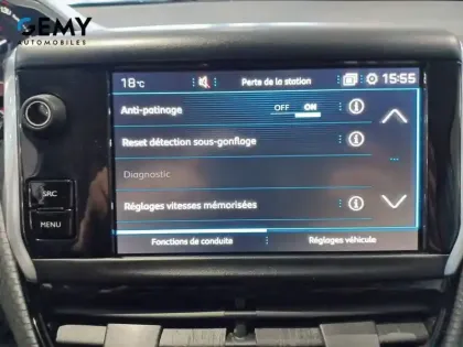 Photo 13 Peugeot 2008  PureTech 110ch S&S BVM6