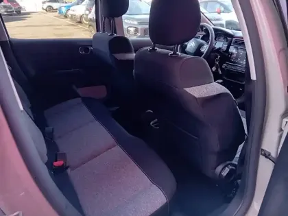 Photo 68 Citroën C3  BlueHDi 100 S&S BVM6