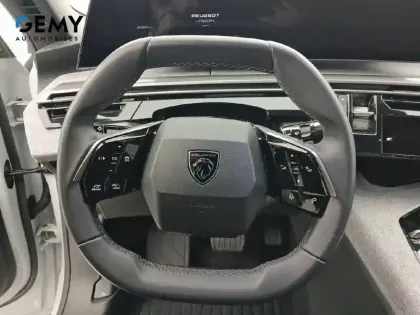 Photo 12 Peugeot 3008  Hybrid 136 e-DCS6