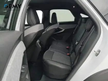 Photo 57 Peugeot 3008  Hybrid 136 e-DCS6