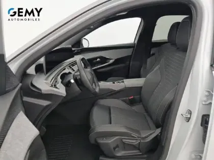 Photo 8 Peugeot 3008  Hybrid 136 e-DCS6