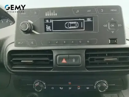 Photo 14 Peugeot Partner  FOURGON STANDARD 650 KG BLUEHDI 75 BVM5