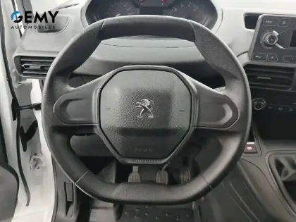 Photo 12 Peugeot Partner  FOURGON STANDARD 650 KG BLUEHDI 75 BVM5