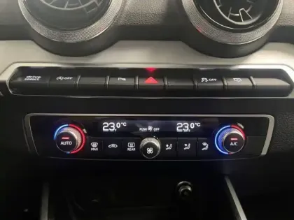 Photo 21 Audi Q2  35 TFSI 150 S tronic 7