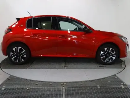 Photo 19 Peugeot 208  Electrique 50 kWh 136ch