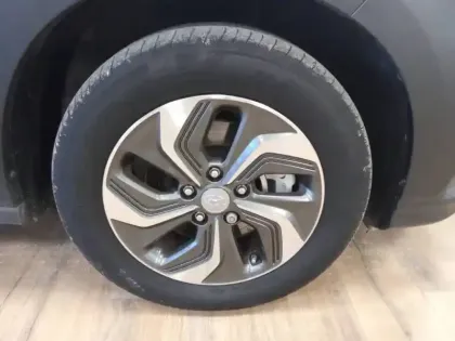 Photo 60 Hyundai Kona  Hybrid 141